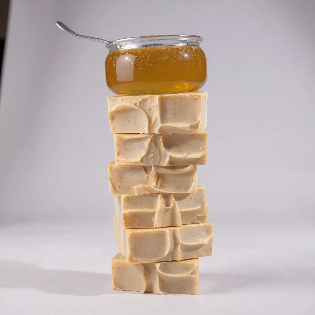 Soleil Turmeric, Honey & Colloidal Oat Gentle Face Bar Clayn