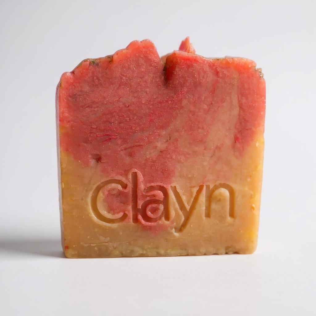 HUG ME — Active Woman Body Soap